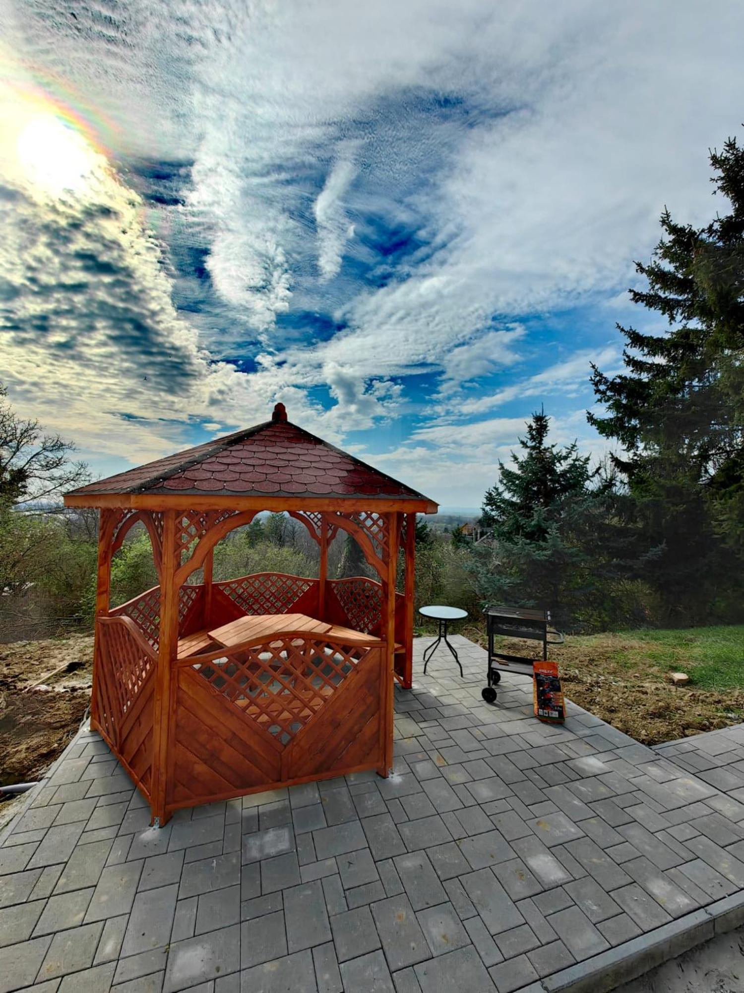 Sunset House Piestany Bungalow Banka Exterior photo